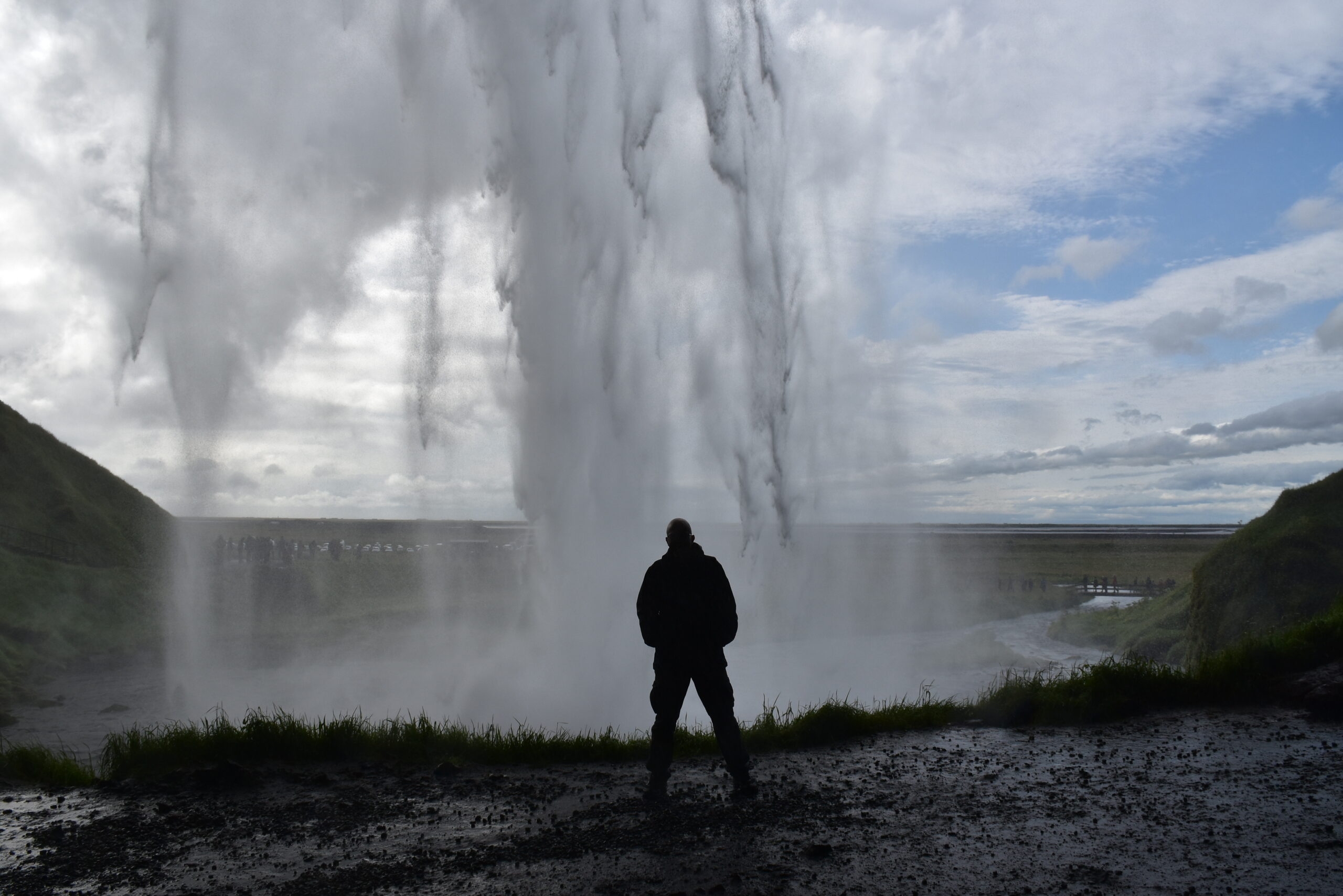 Islanda_05 - Seljalandsfoss 39 Sotto alle cascate di Seljalandsfoss