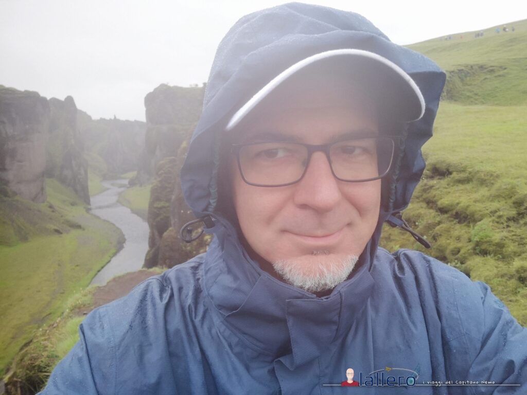 Islanda_09 - Fjaðrárgljúfur 19 Sulle pareti del canyon di Fjaðrárgljúfur