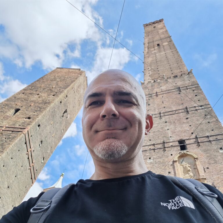 Sotto le Torri degli Asinelli