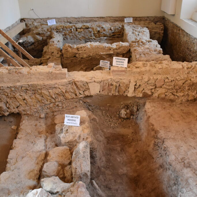 Resti archeologici sotto al monastero