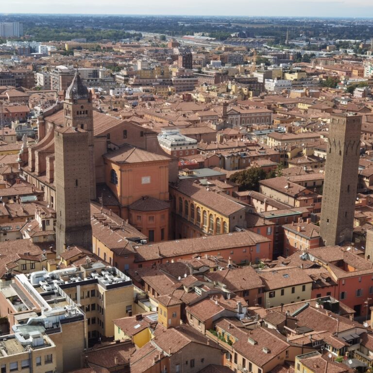 Veduta di Bologna dalla Torre degli Asinelli