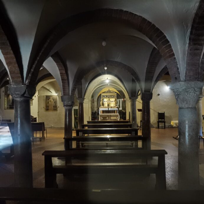Emilia_Romagna_Bologna_IMG_20220821_111728 Cripta della Basilica