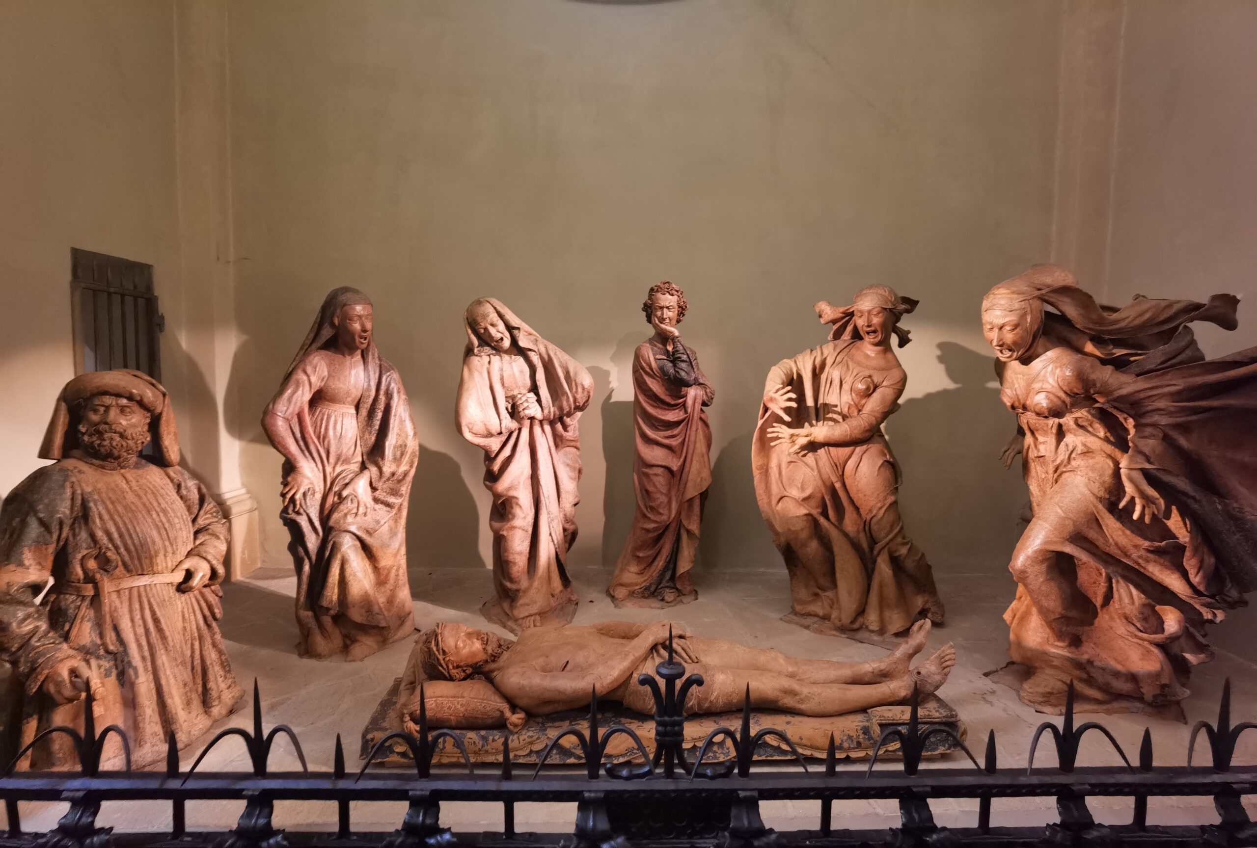 Compianto sul Cristo Morto di Niccolò dell'Arca