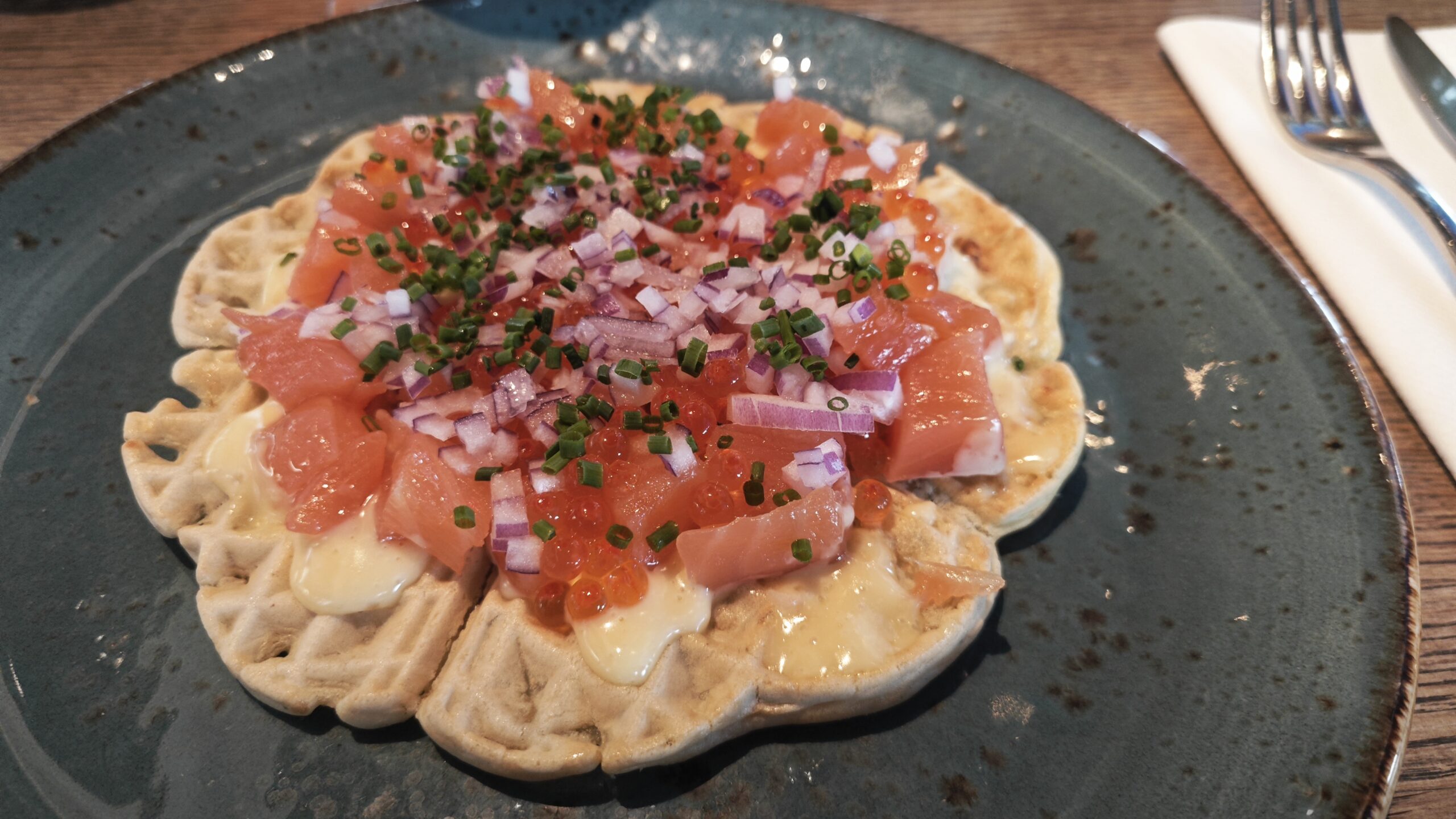 Norvegia_16 - Aker Brygge 086 Norwegian Waffle con salmone