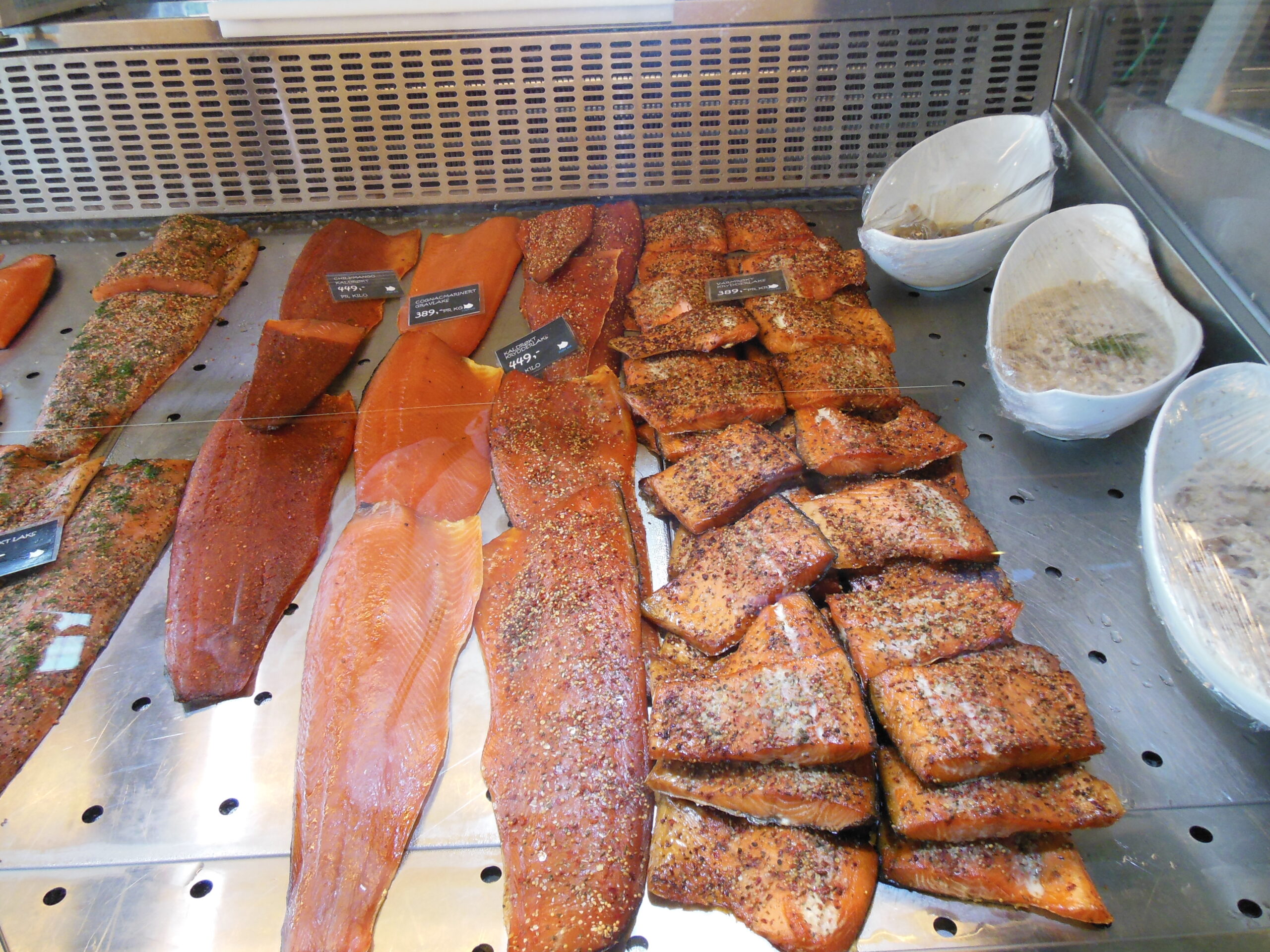 Il salmone in tutte le possibili qualità e cotture.