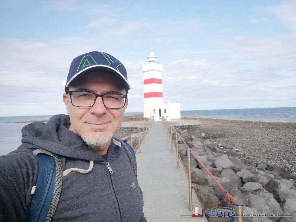 Islanda_02-On-the-road-48-scaled.jpg Garður Old Lighthouse